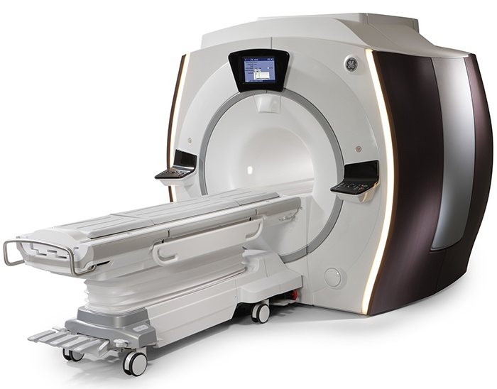 GE Discovery MR750W 3T MRI Scanner for Sale