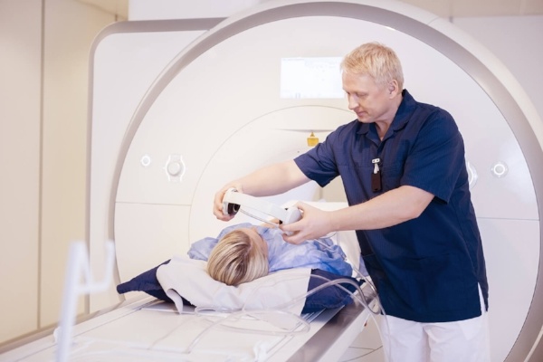 Mobile MRI Rentals About Page - Technician and Patient-079752-edited